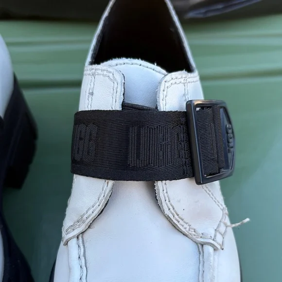 UGG women Ashton White and Black Loafers - Picture 5 of 13